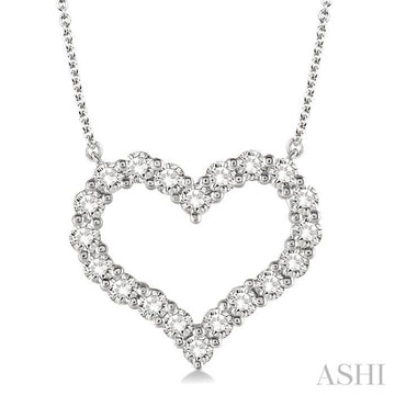 1 Ctw Round Cut Diamond Heart Pendant With Chain in 14K White Gold